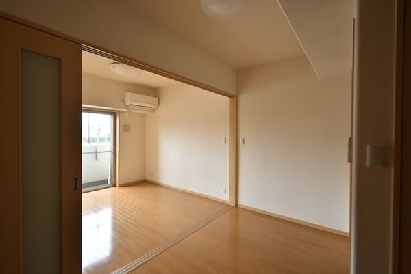 その他(私立川崎医療短期大学 823m)