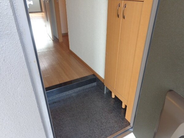 玄関(玄関)