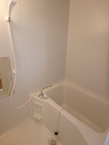 物件内観写真6　(神田　マーチ　１K　風呂)