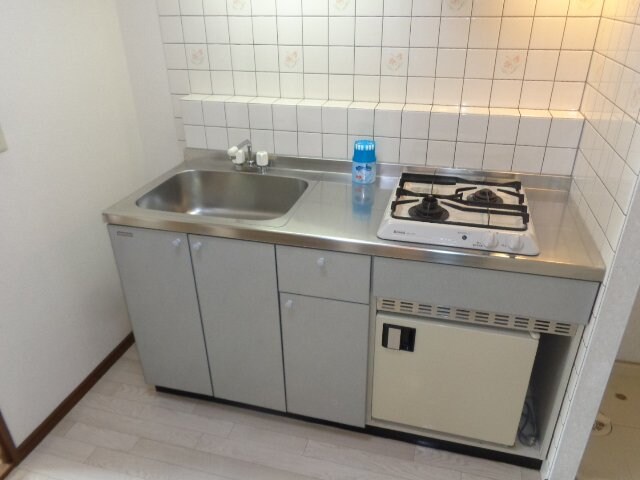 物件内観写真3　(キッチン)