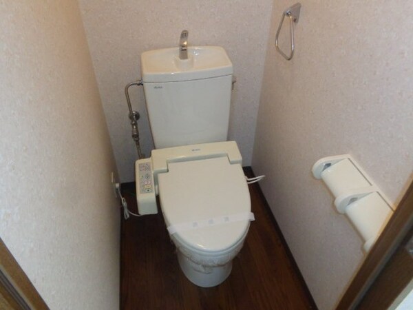 トイレ(シャワー付トイレ)