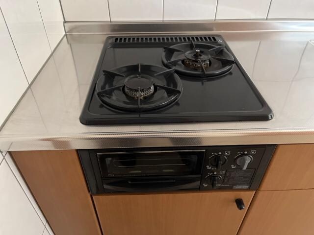 物件内観写真10　(2口ガスコンロ)