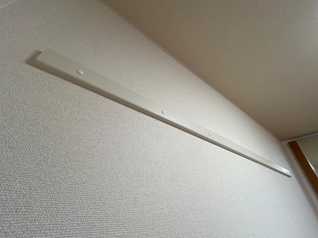 物件内観写真10　(ハンガーフック)