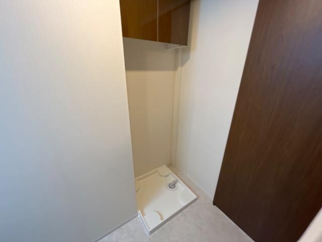 物件内観写真23　(洗濯機置場)