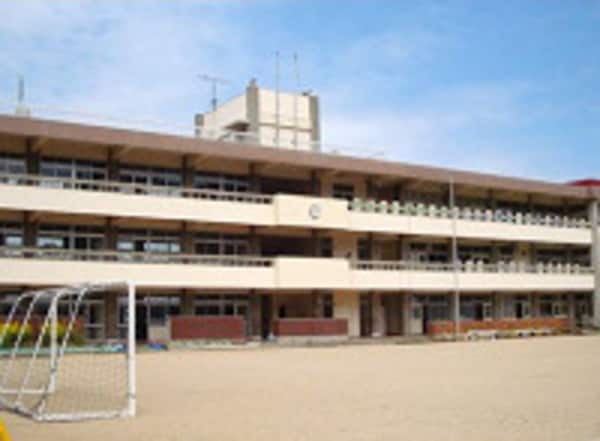 周辺環境(笠岡市立笠岡小学校 2839m)