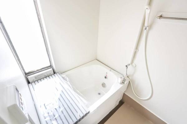 浴室(ビレッジハウスの同一物件・同一タイプの間取りの写真です)
