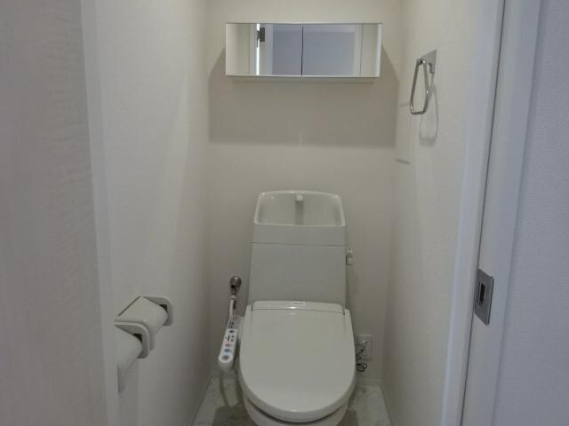 物件内観写真17　(トイレ)