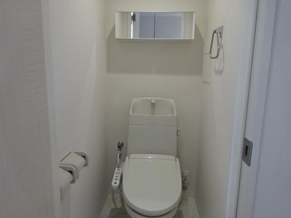 トイレ(トイレ)