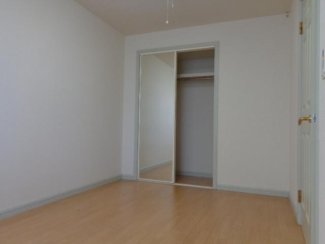 物件内観写真11　(クローゼット（洋室）)