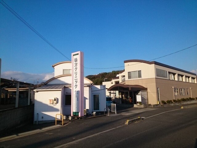 物件外観写真7　(鴨方クリニックまで1000m)