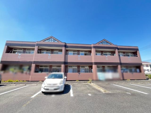 物件外観写真2　(外観写真（昼）)