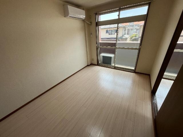 物件内観写真20　(洋室)