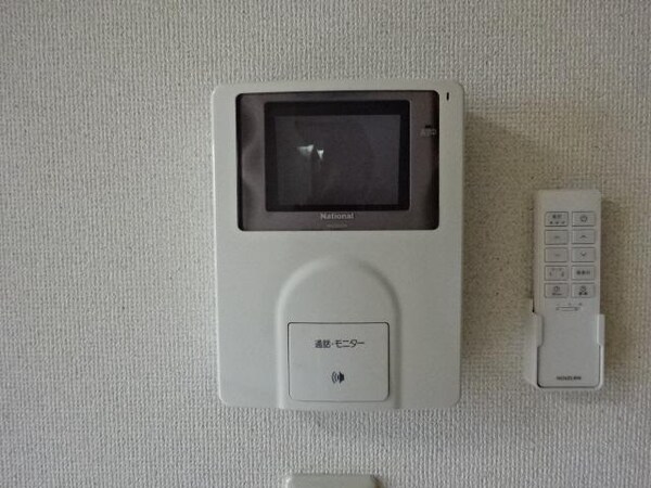 内装他(カメラ付インターホン)