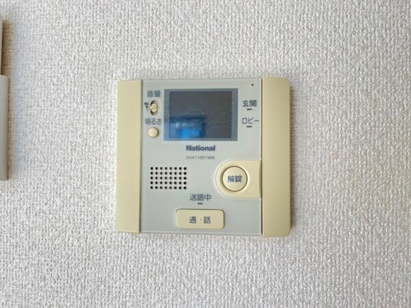 セキュリティ(カメラ付インターホン)