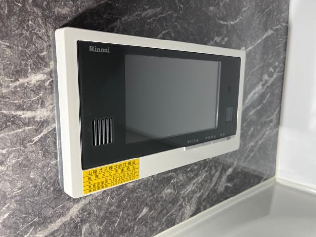 物件内観写真12　(浴室テレビ)