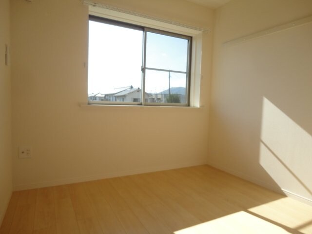 物件内観写真17　(洋室)