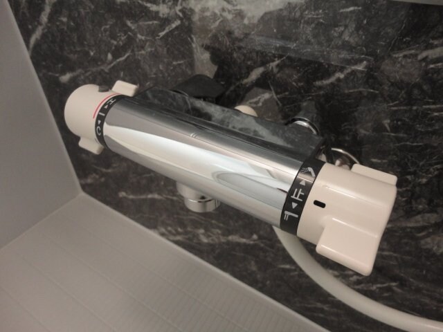 物件内観写真26　(浴室サーモスタッド水栓中具)