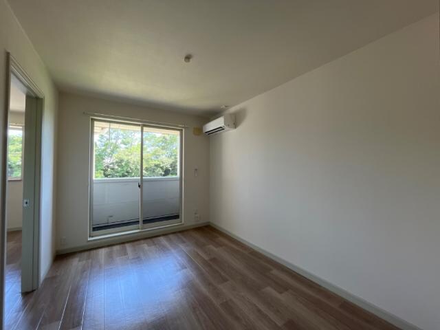 物件内観写真9　(リビング)