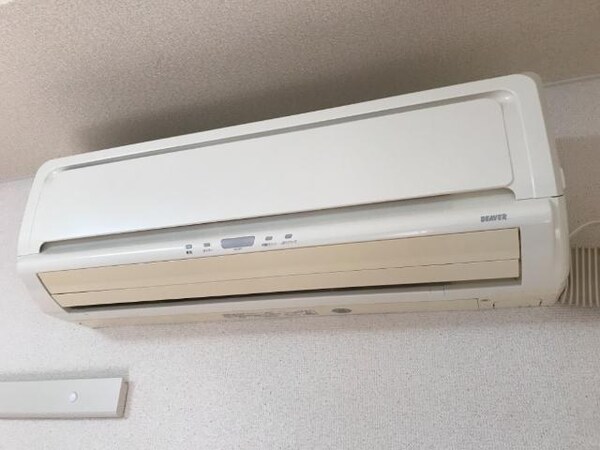 建物設備(エアコン)