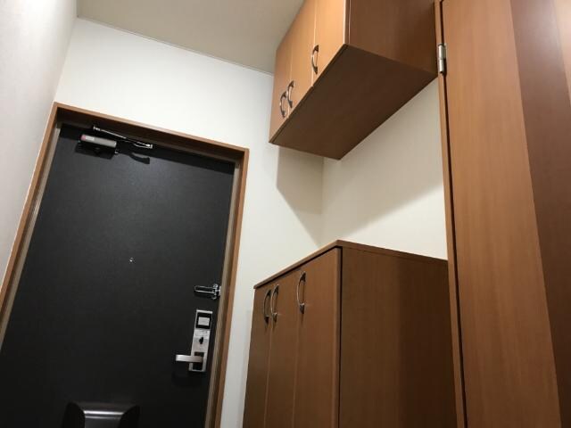 物件内観写真27　(下駄箱)