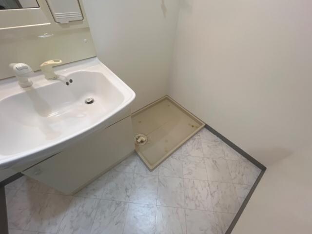 物件内観写真18　(洗面)