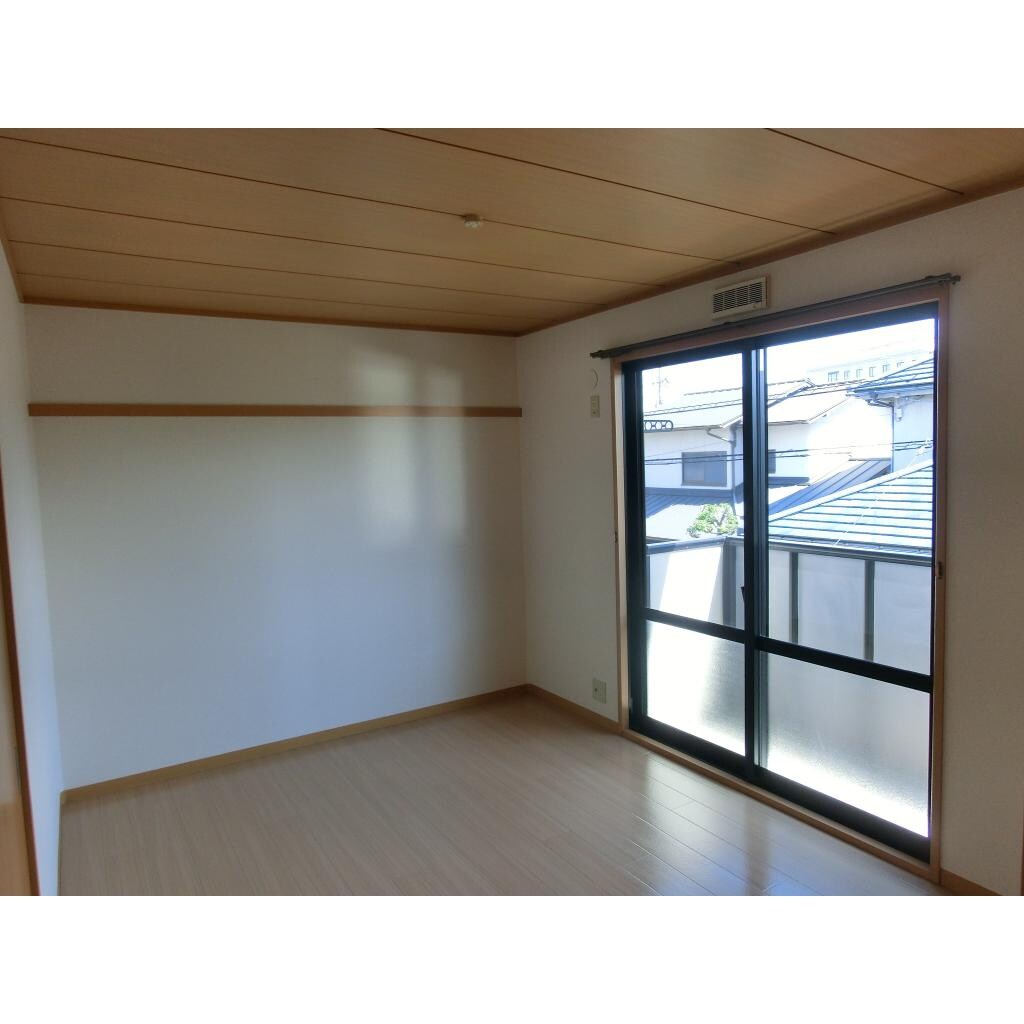 物件内観写真6　(洋室)