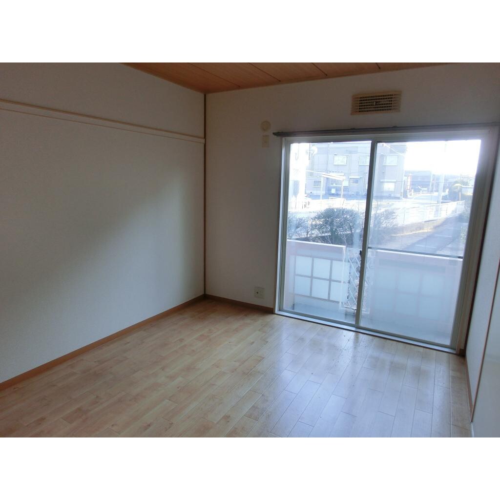 物件内観写真8　(洋室)