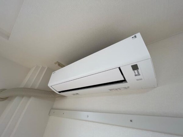 建物設備(エアコン)