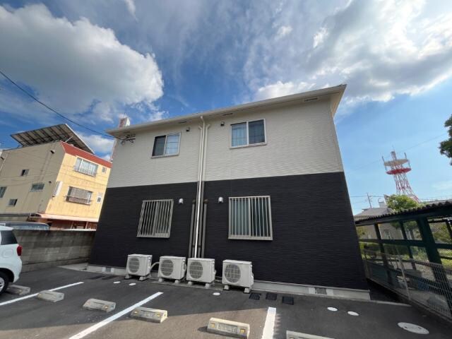 物件外観写真3　(外観写真（昼）)