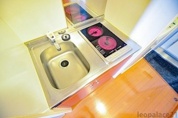 キッチン(備品や設備仕様は号室等により異なります現地をご確認ください。)