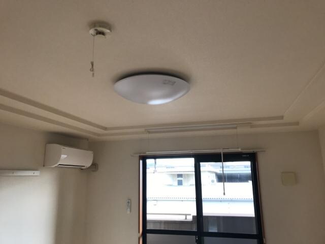 物件内観写真19　(照明器具)