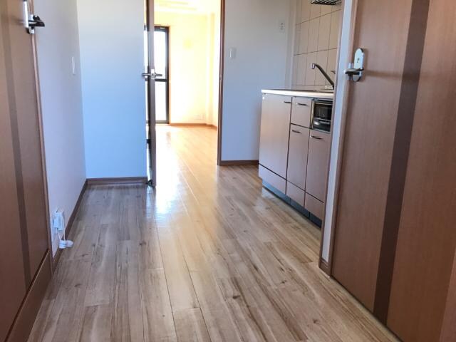 物件内観写真22　(廊下)