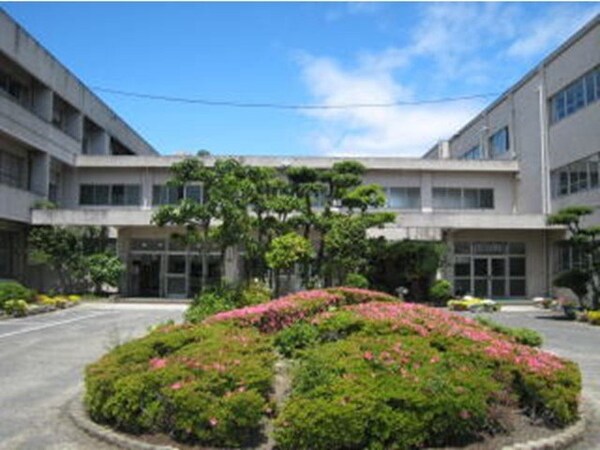 周辺環境(乙島小学校まで350m)