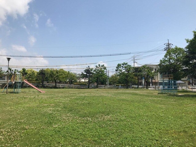 物件内観写真18　(玉島中央公園 855m)