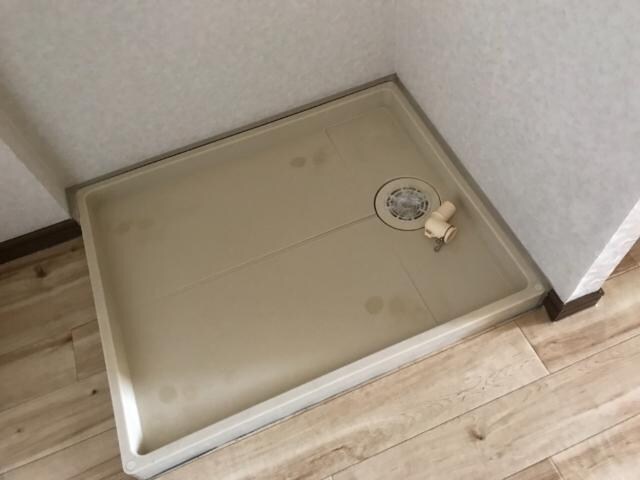 物件内観写真13　(室内洗濯機置き場)