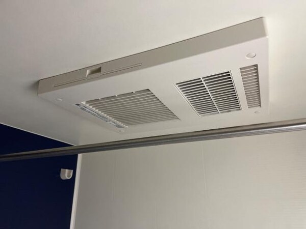 建物設備(浴室乾燥機)