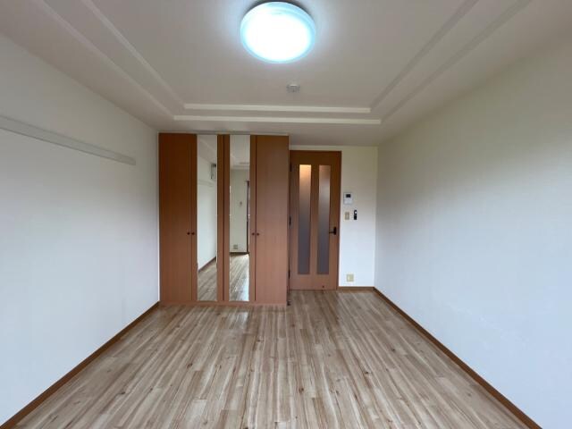 物件内観写真10　(室内)