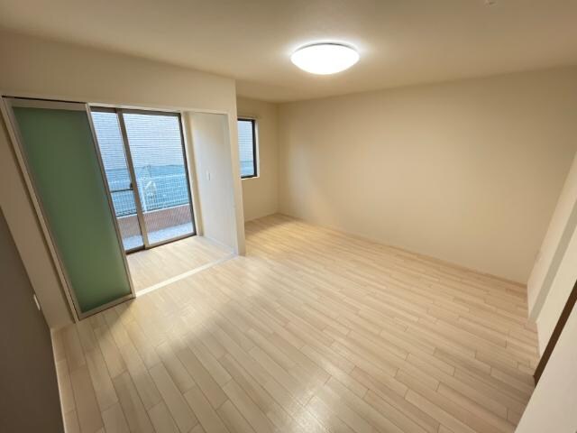 物件内観写真9　(リビング（イメージ）)