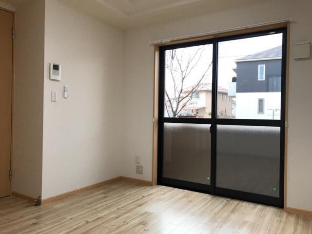 物件内観写真23　(洋室)