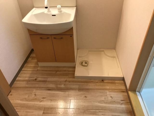 物件内観写真25　(脱衣所)