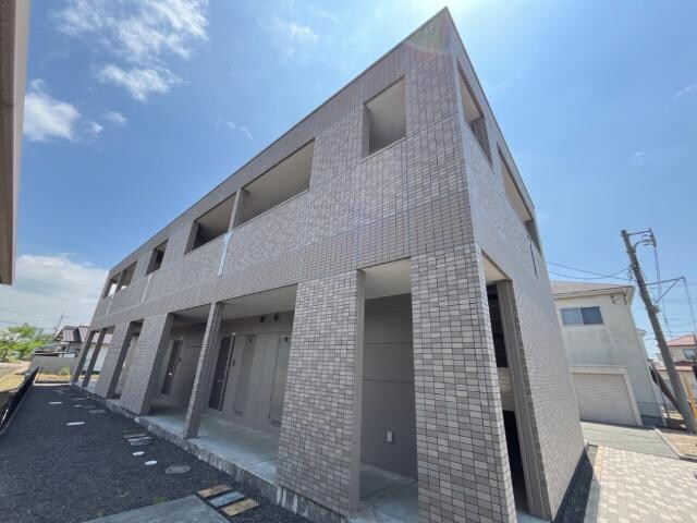 物件外観写真2　(外観写真（昼）)