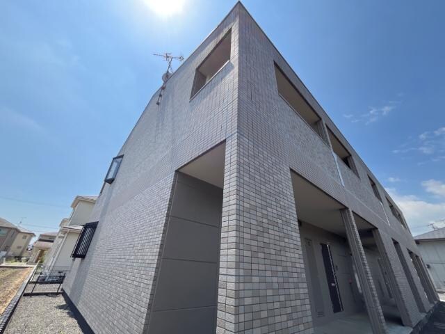 物件外観写真3　(外観写真（昼）)