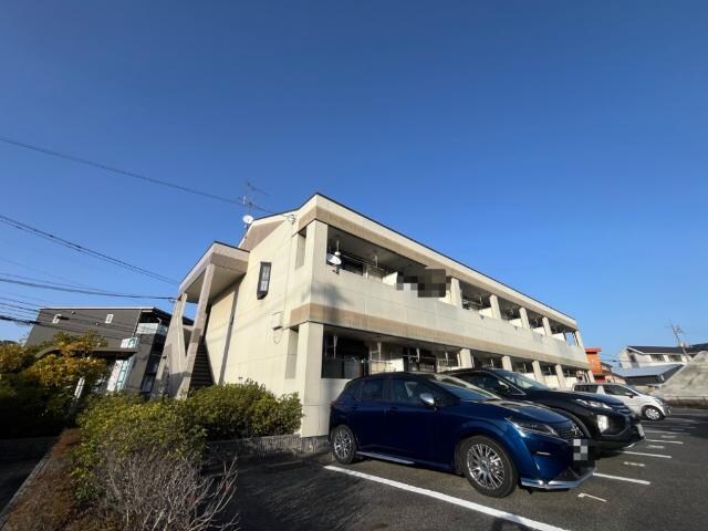 物件外観写真1　(外観写真（昼）)