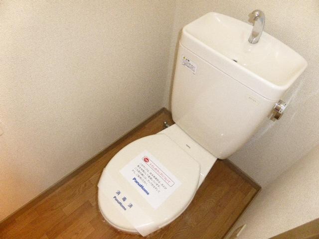 物件内観写真7　(トイレ)