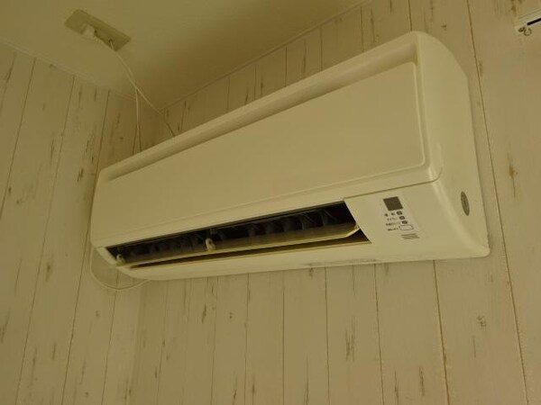 建物設備(エアコン)