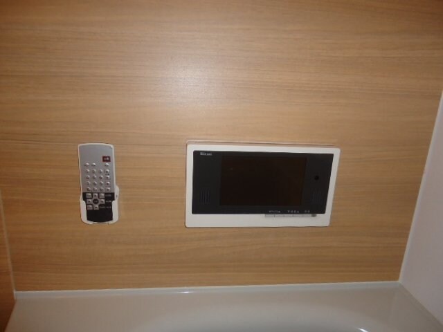 物件内観写真14　(浴室ＴＶ)