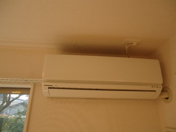 建物設備(エアコン)