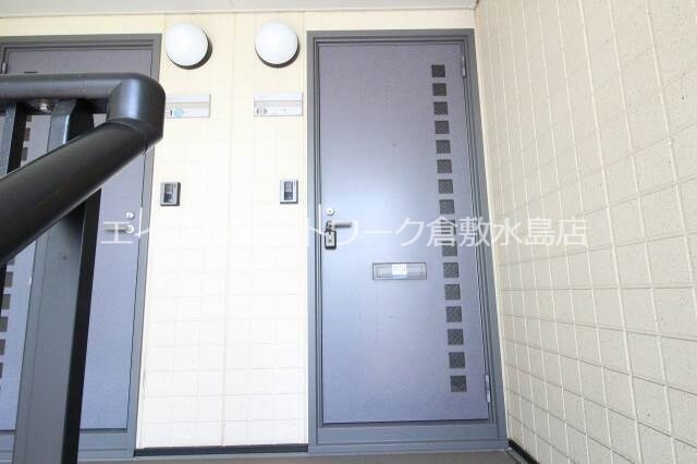 物件内観写真18　(玄関ドア)