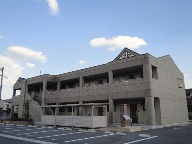 物件外観写真1　(外観写真（昼）)