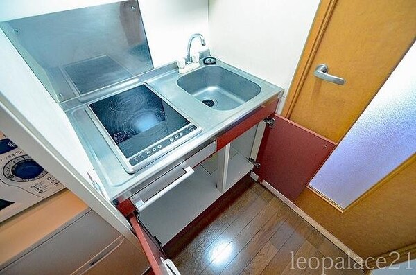 キッチン(備品や設備仕様は号室等により異なります現地をご確認ください。)